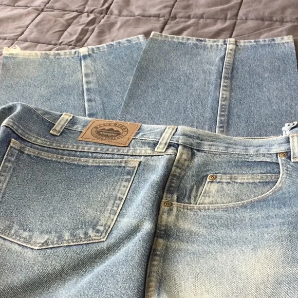 Blue Ridge Clothing Company by Wranglers - Picture 4 of 13